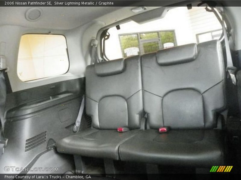 Silver Lightning Metallic / Graphite 2006 Nissan Pathfinder SE