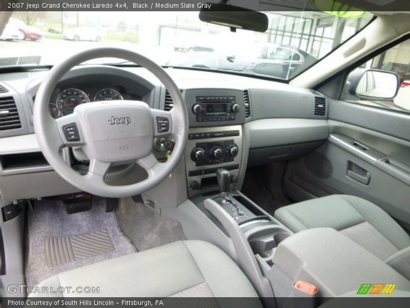 Black / Medium Slate Gray 2007 Jeep Grand Cherokee Laredo 4x4