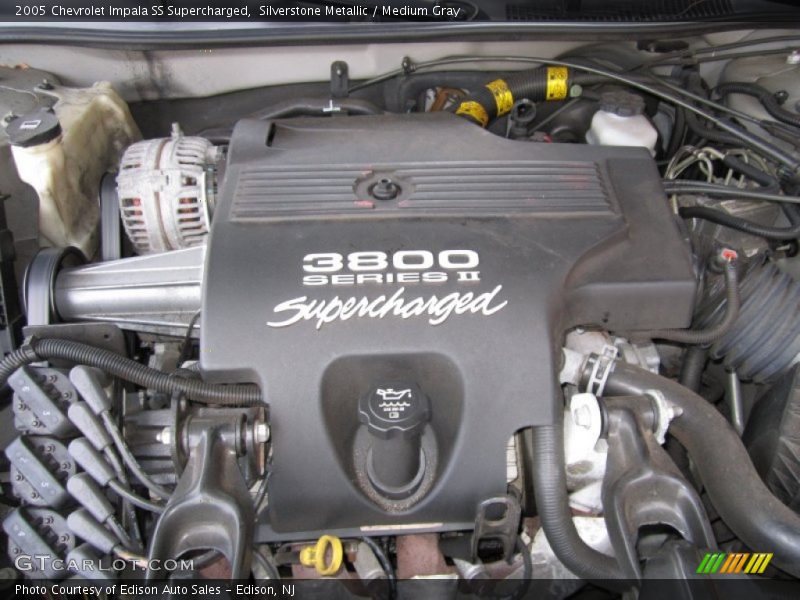 Silverstone Metallic / Medium Gray 2005 Chevrolet Impala SS Supercharged