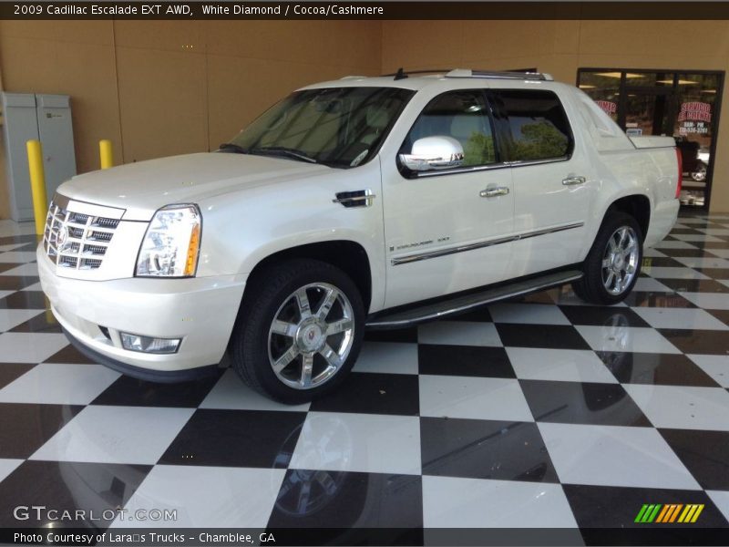 White Diamond / Cocoa/Cashmere 2009 Cadillac Escalade EXT AWD