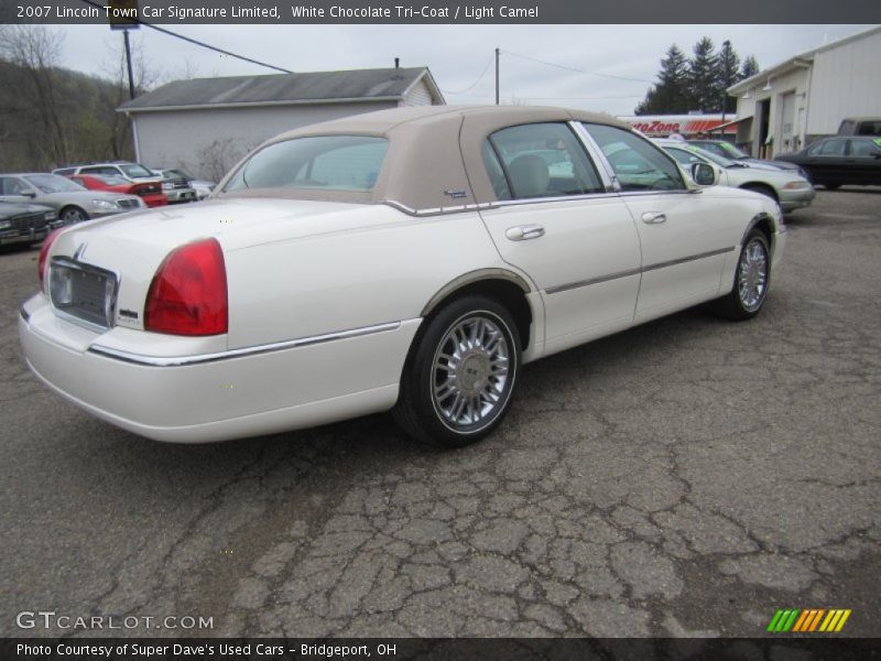 White Chocolate Tri-Coat / Light Camel 2007 Lincoln Town Car Signature Limited