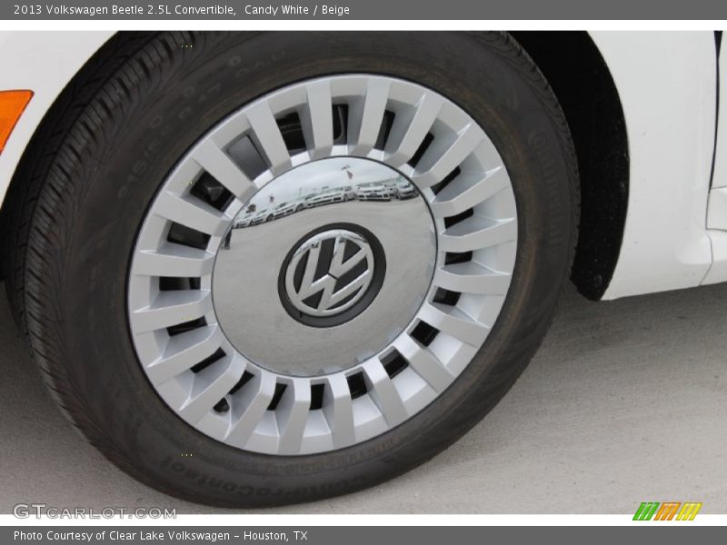 Candy White / Beige 2013 Volkswagen Beetle 2.5L Convertible