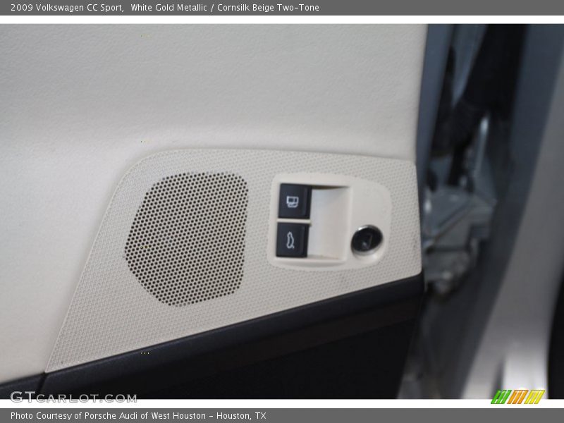 White Gold Metallic / Cornsilk Beige Two-Tone 2009 Volkswagen CC Sport