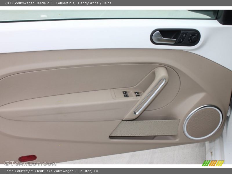 Candy White / Beige 2013 Volkswagen Beetle 2.5L Convertible