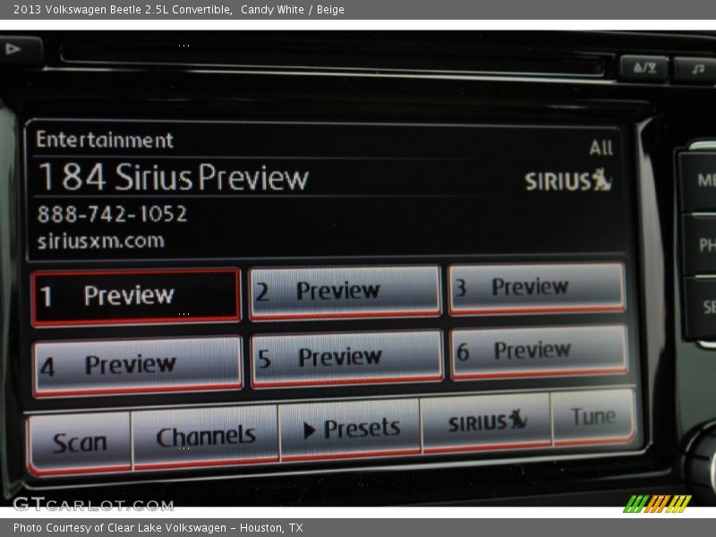 Candy White / Beige 2013 Volkswagen Beetle 2.5L Convertible