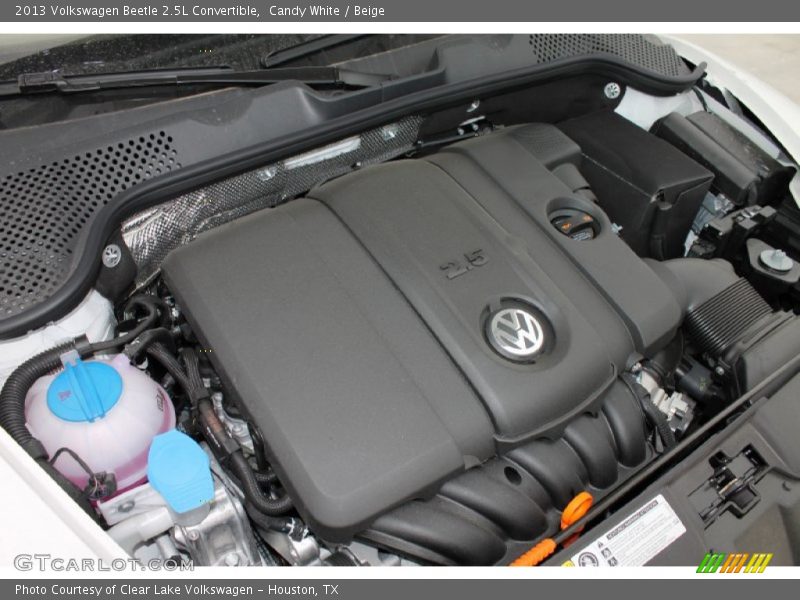 Candy White / Beige 2013 Volkswagen Beetle 2.5L Convertible