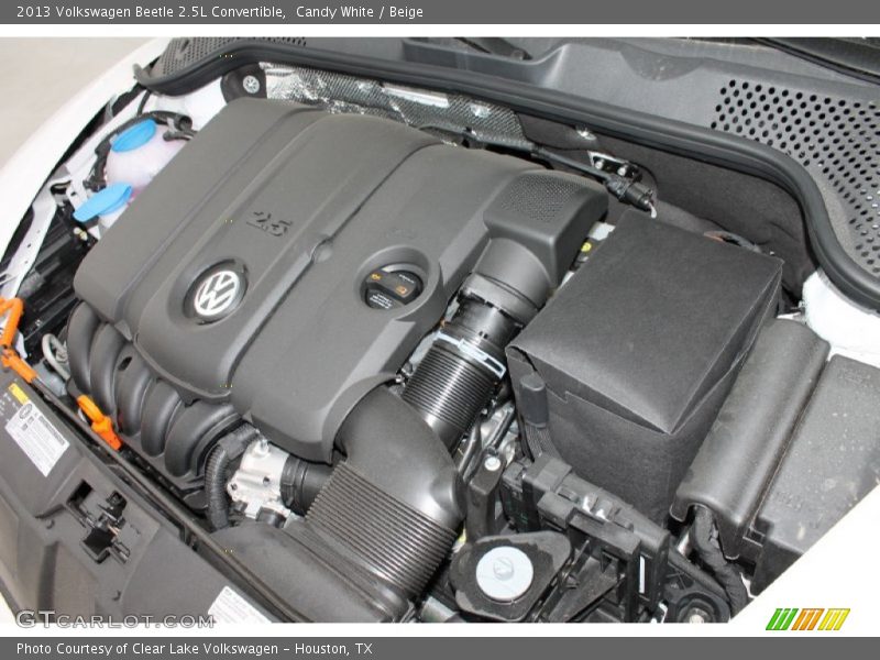 Candy White / Beige 2013 Volkswagen Beetle 2.5L Convertible