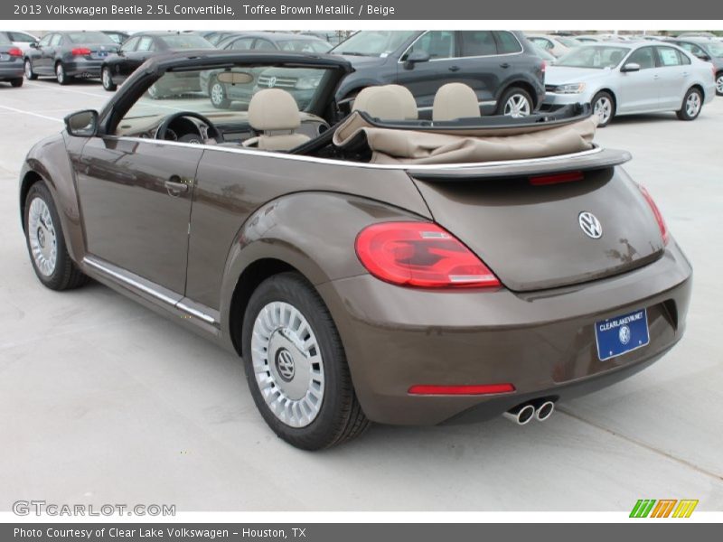 Toffee Brown Metallic / Beige 2013 Volkswagen Beetle 2.5L Convertible