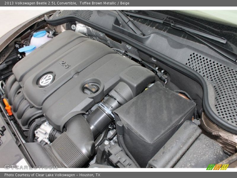 Toffee Brown Metallic / Beige 2013 Volkswagen Beetle 2.5L Convertible