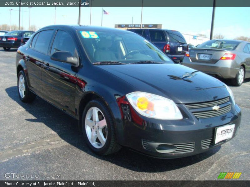 Black / Gray 2005 Chevrolet Cobalt LS Sedan