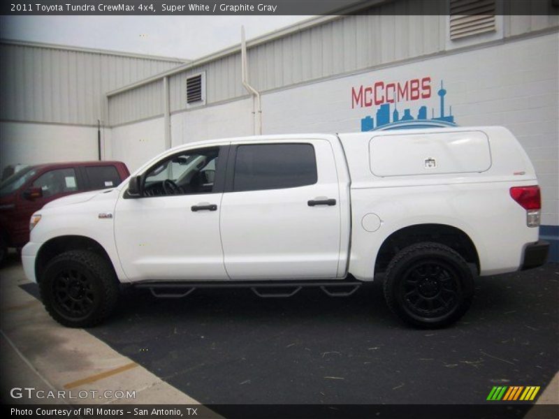Super White / Graphite Gray 2011 Toyota Tundra CrewMax 4x4