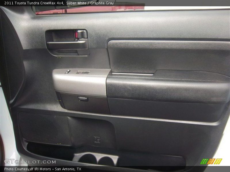 Super White / Graphite Gray 2011 Toyota Tundra CrewMax 4x4