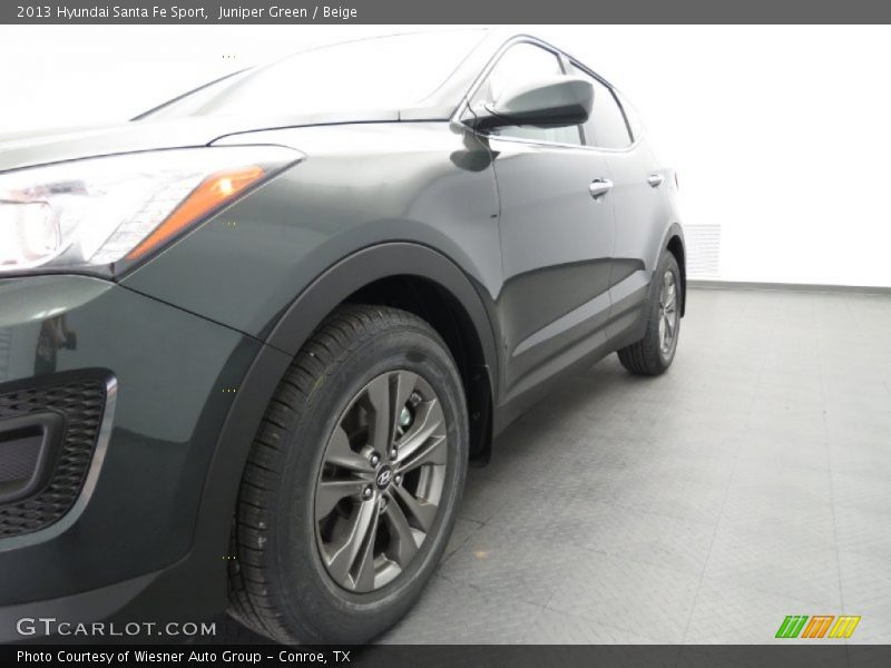 Juniper Green / Beige 2013 Hyundai Santa Fe Sport