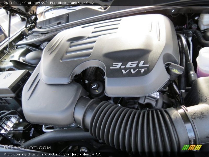 Pitch Black / Dark Slate Gray 2013 Dodge Challenger SXT