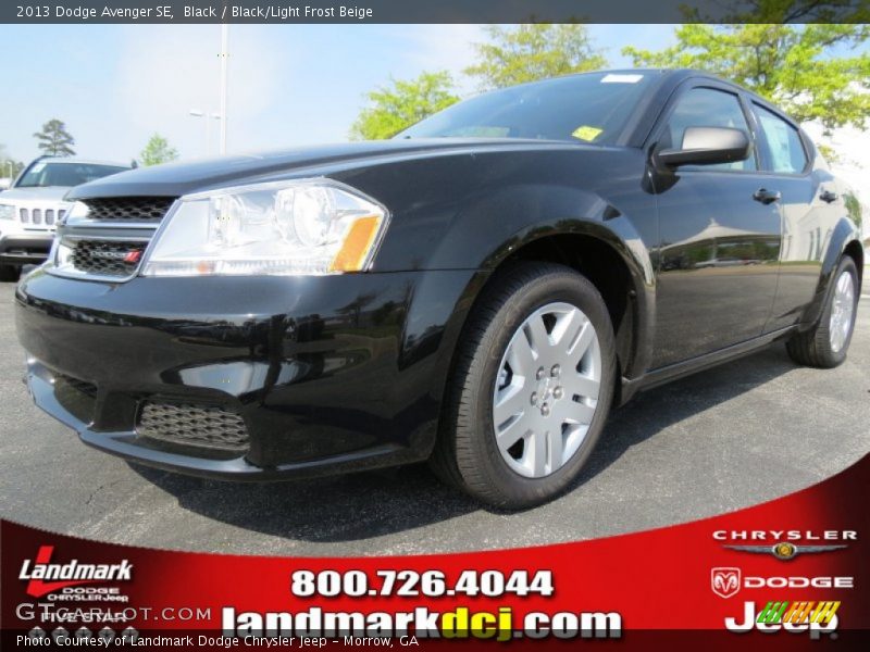 Black / Black/Light Frost Beige 2013 Dodge Avenger SE