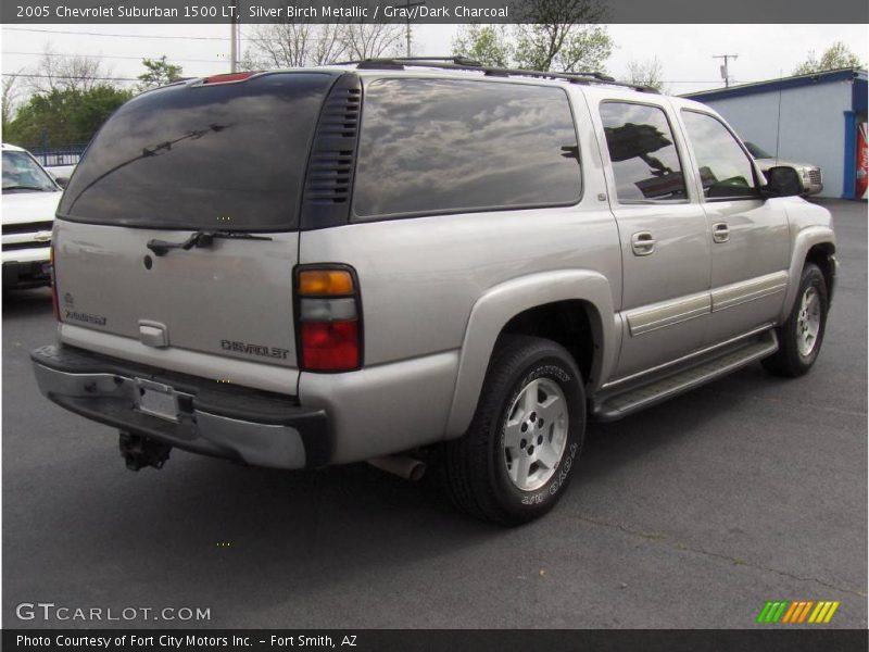Silver Birch Metallic / Gray/Dark Charcoal 2005 Chevrolet Suburban 1500 LT