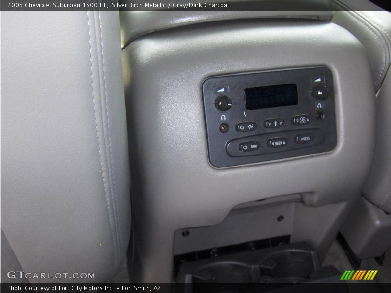 Silver Birch Metallic / Gray/Dark Charcoal 2005 Chevrolet Suburban 1500 LT