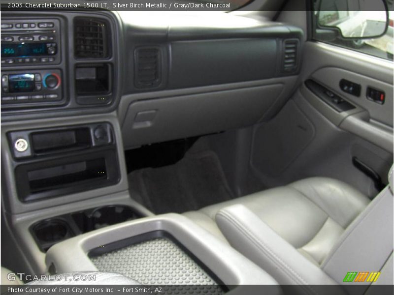 Silver Birch Metallic / Gray/Dark Charcoal 2005 Chevrolet Suburban 1500 LT