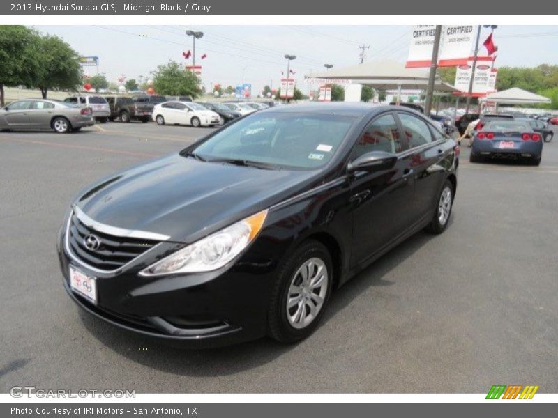 Midnight Black / Gray 2013 Hyundai Sonata GLS