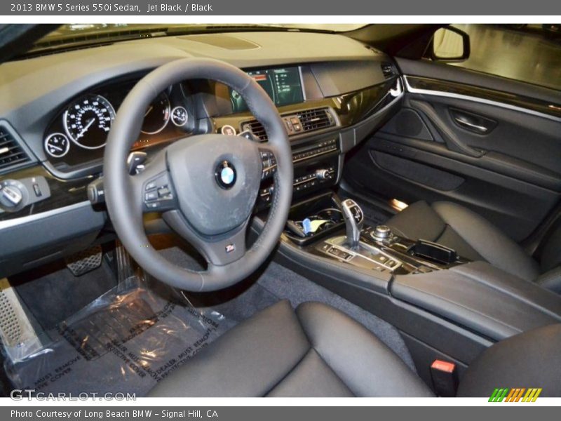 Jet Black / Black 2013 BMW 5 Series 550i Sedan