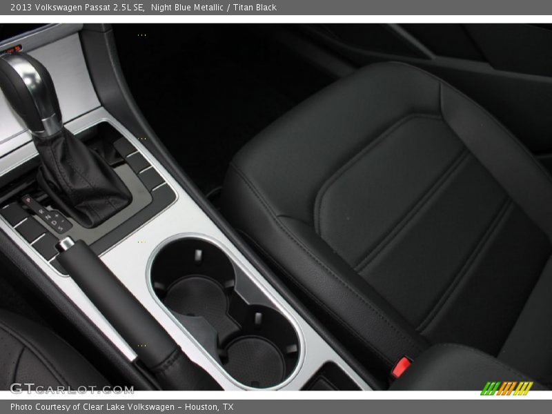 Night Blue Metallic / Titan Black 2013 Volkswagen Passat 2.5L SE