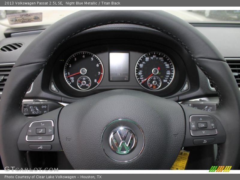 Night Blue Metallic / Titan Black 2013 Volkswagen Passat 2.5L SE