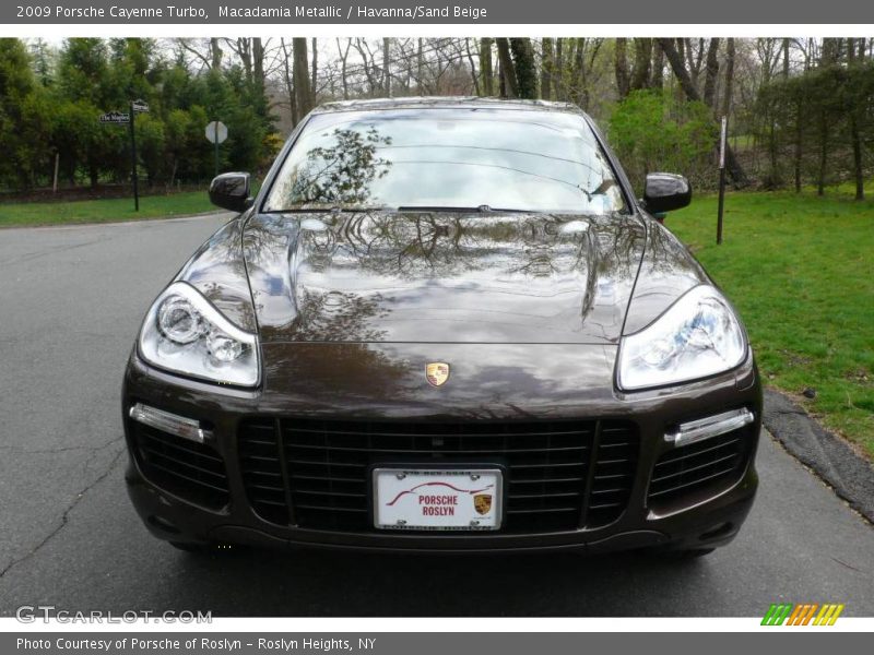 Macadamia Metallic / Havanna/Sand Beige 2009 Porsche Cayenne Turbo