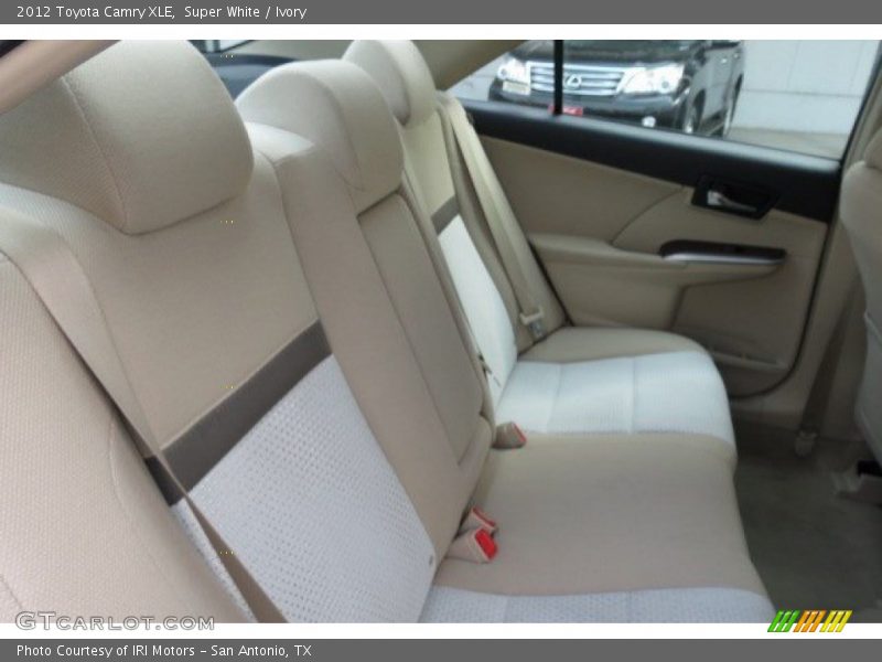 Super White / Ivory 2012 Toyota Camry XLE