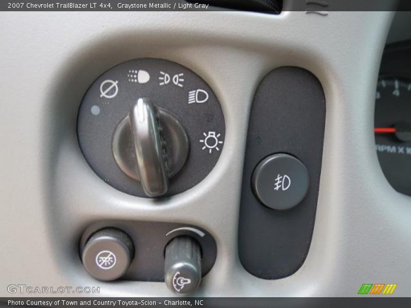 Graystone Metallic / Light Gray 2007 Chevrolet TrailBlazer LT 4x4