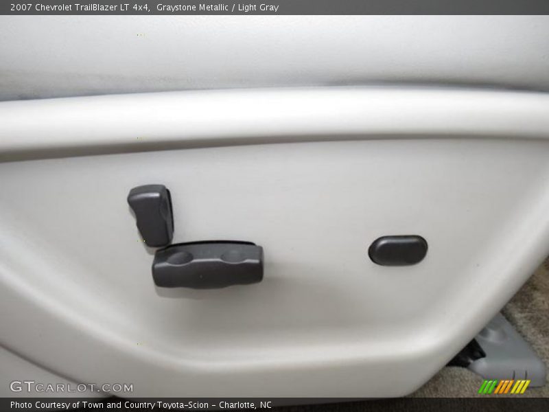 Graystone Metallic / Light Gray 2007 Chevrolet TrailBlazer LT 4x4