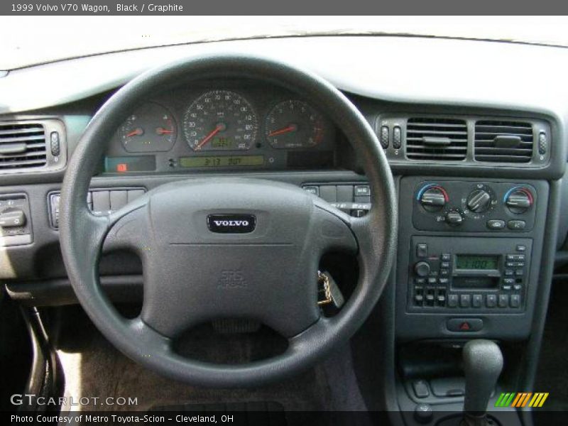 Black / Graphite 1999 Volvo V70 Wagon