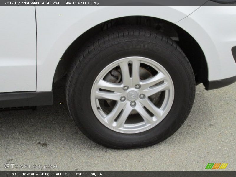 Glacier White / Gray 2012 Hyundai Santa Fe GLS AWD