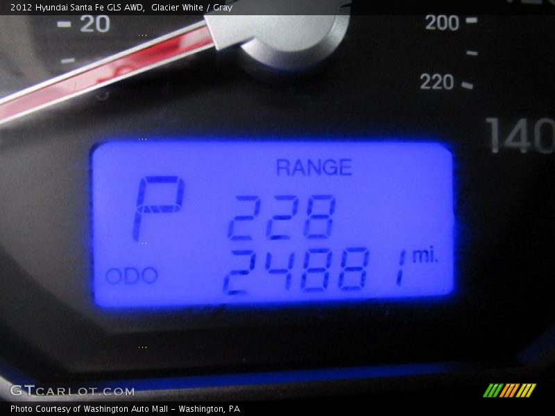 Glacier White / Gray 2012 Hyundai Santa Fe GLS AWD