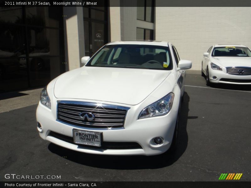 Moonlight White / Wheat 2011 Infiniti M 37 Sedan