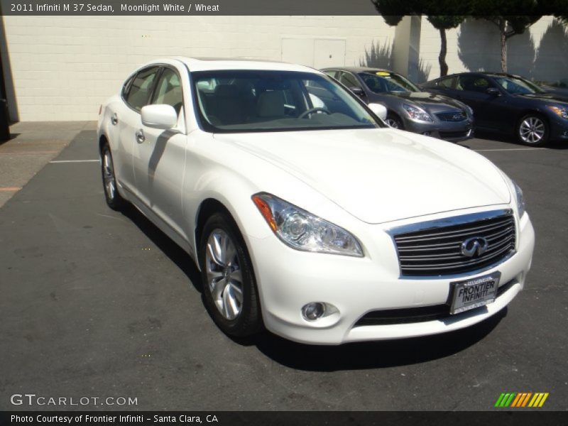 Moonlight White / Wheat 2011 Infiniti M 37 Sedan