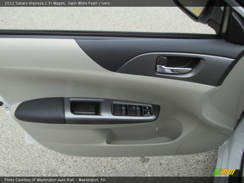 Satin White Pearl / Ivory 2011 Subaru Impreza 2.5i Wagon