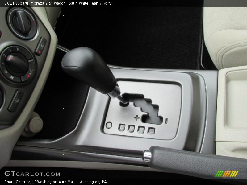 Satin White Pearl / Ivory 2011 Subaru Impreza 2.5i Wagon