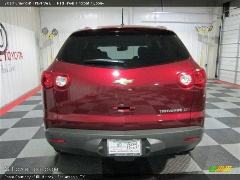 Red Jewel Tintcoat / Ebony 2010 Chevrolet Traverse LT