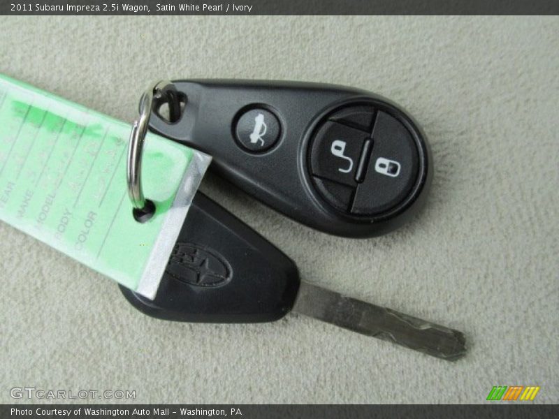 Satin White Pearl / Ivory 2011 Subaru Impreza 2.5i Wagon