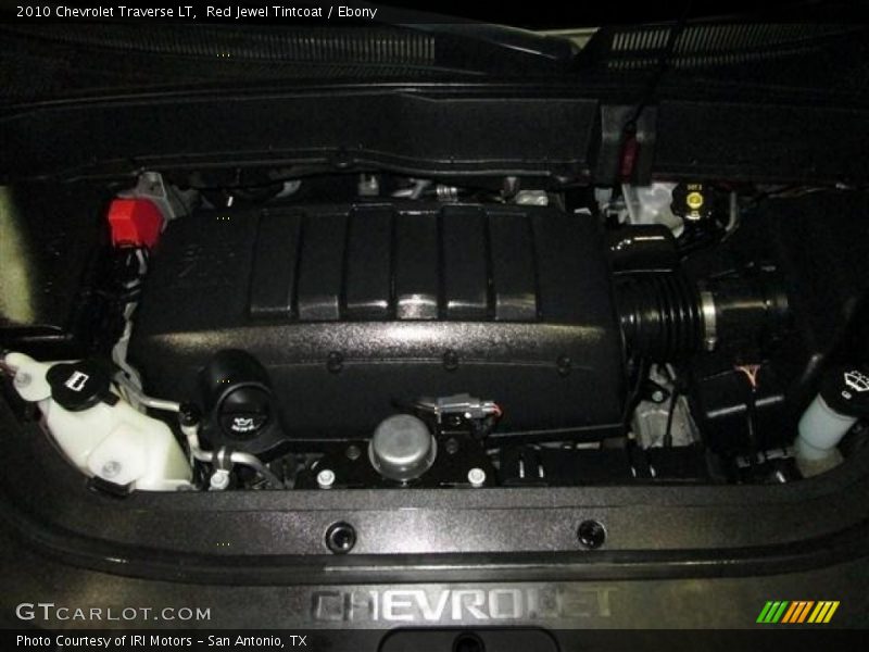 Red Jewel Tintcoat / Ebony 2010 Chevrolet Traverse LT