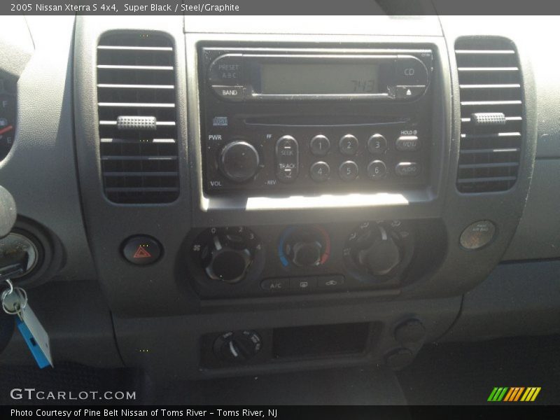 Super Black / Steel/Graphite 2005 Nissan Xterra S 4x4