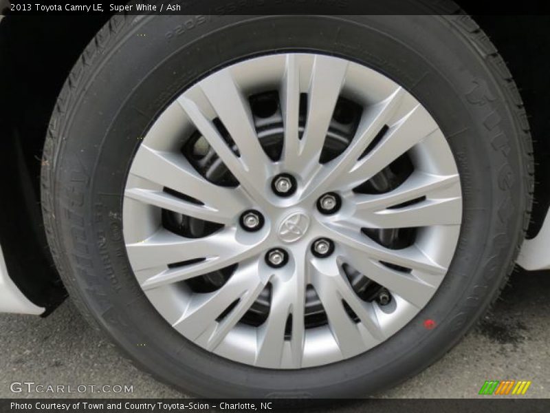 Super White / Ash 2013 Toyota Camry LE