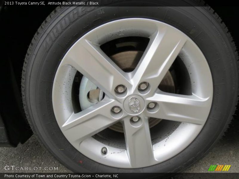 Attitude Black Metallic / Black 2013 Toyota Camry SE