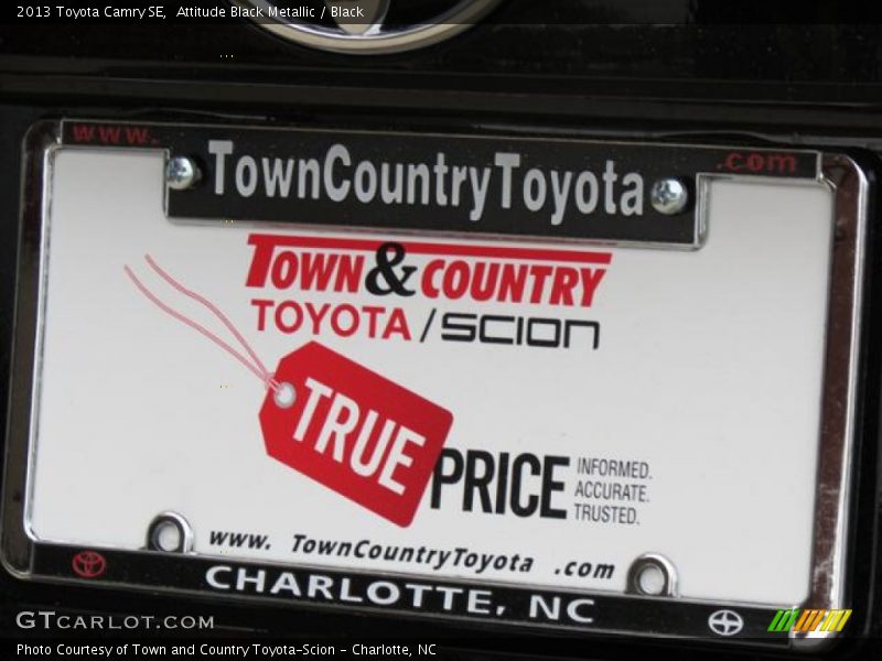 Attitude Black Metallic / Black 2013 Toyota Camry SE
