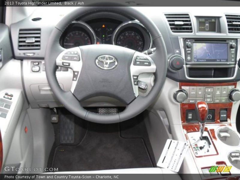 Black / Ash 2013 Toyota Highlander Limited