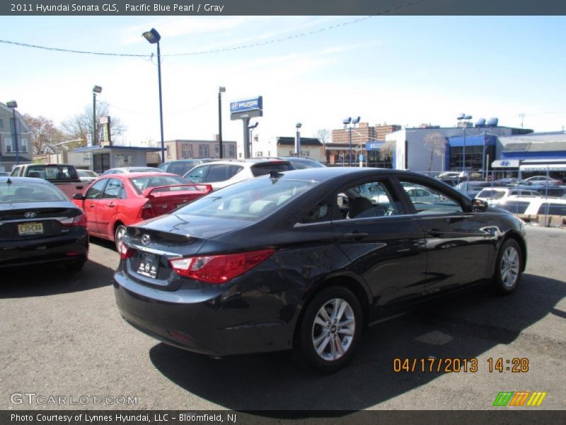Pacific Blue Pearl / Gray 2011 Hyundai Sonata GLS