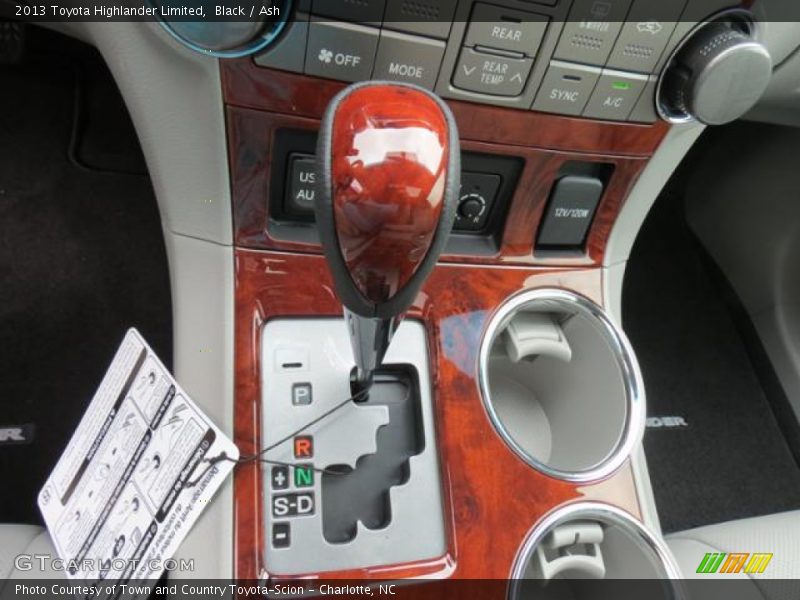 Black / Ash 2013 Toyota Highlander Limited