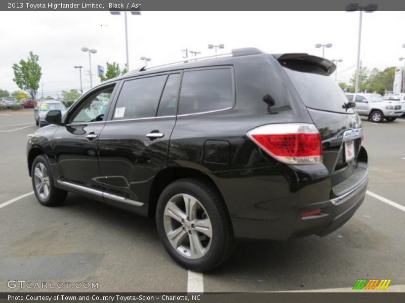 Black / Ash 2013 Toyota Highlander Limited