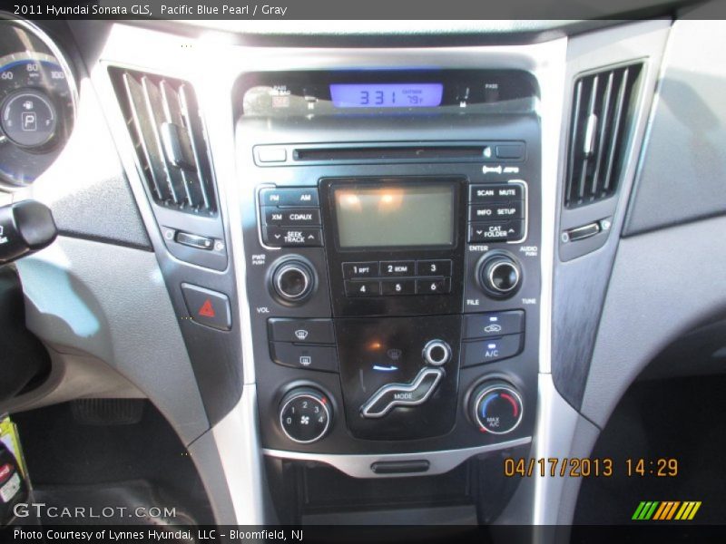 Pacific Blue Pearl / Gray 2011 Hyundai Sonata GLS