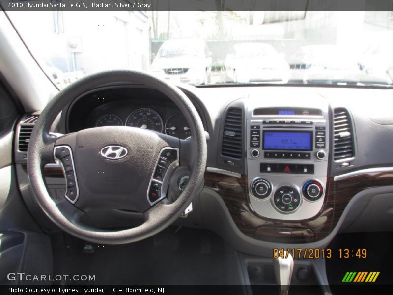 Radiant Silver / Gray 2010 Hyundai Santa Fe GLS